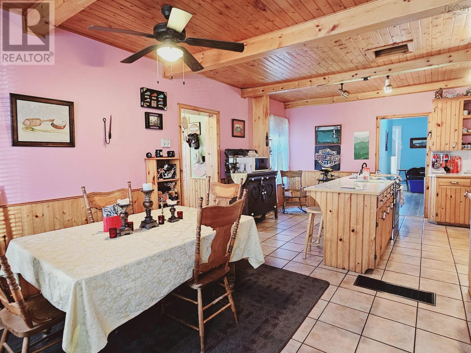 141 River Head Road - 6