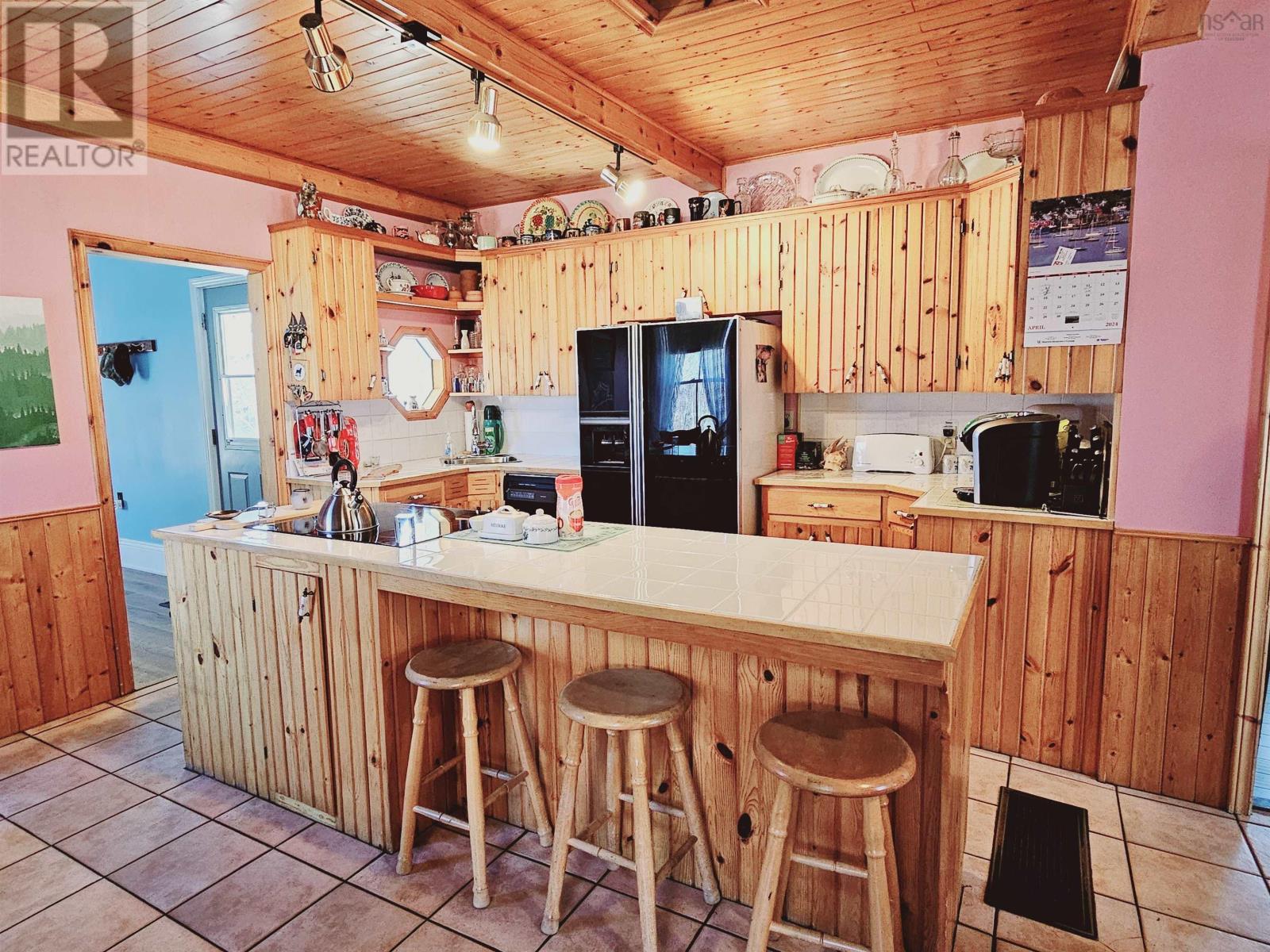 141 River Head Road - 9
