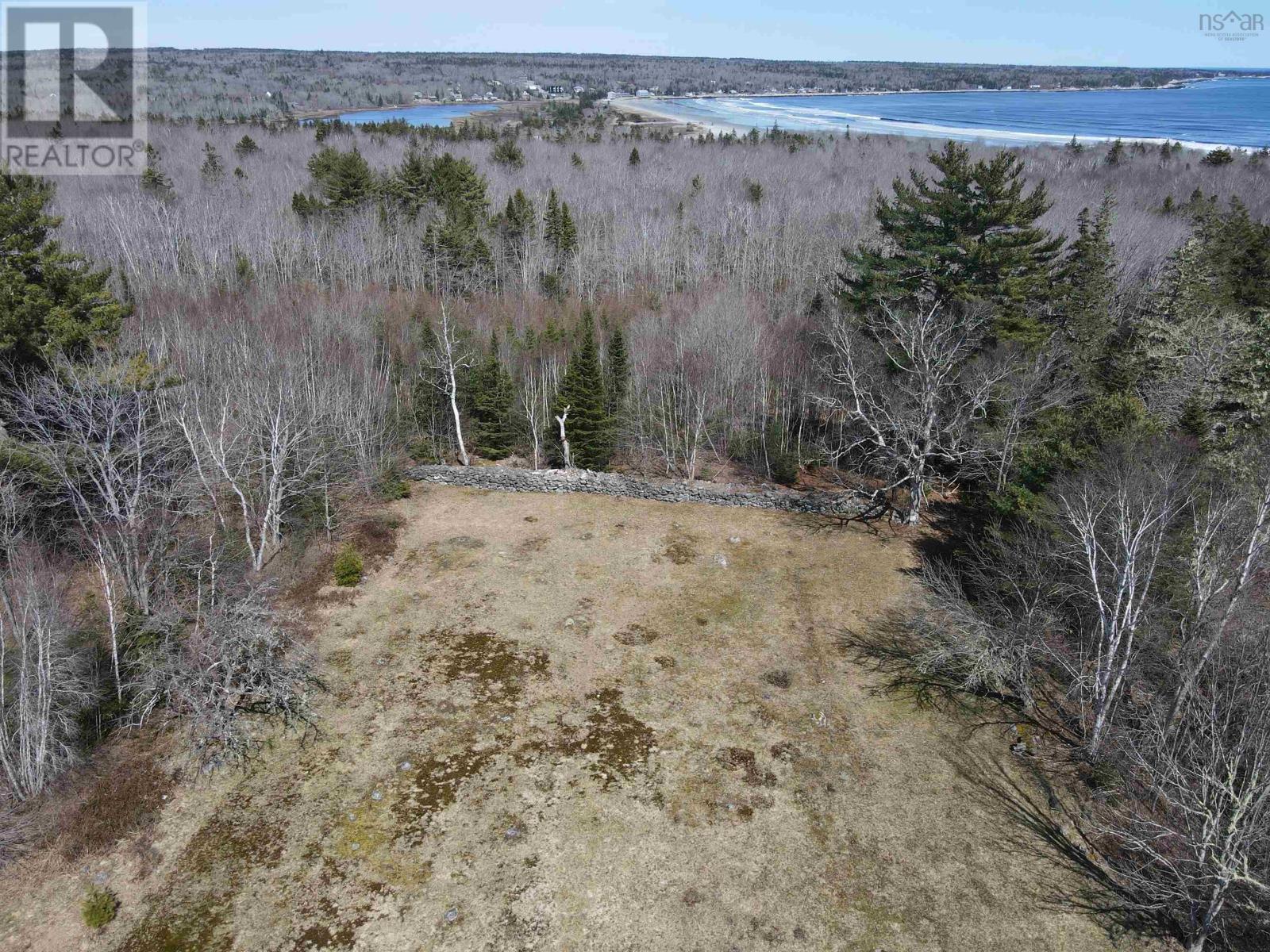 141 River Head Road - 35