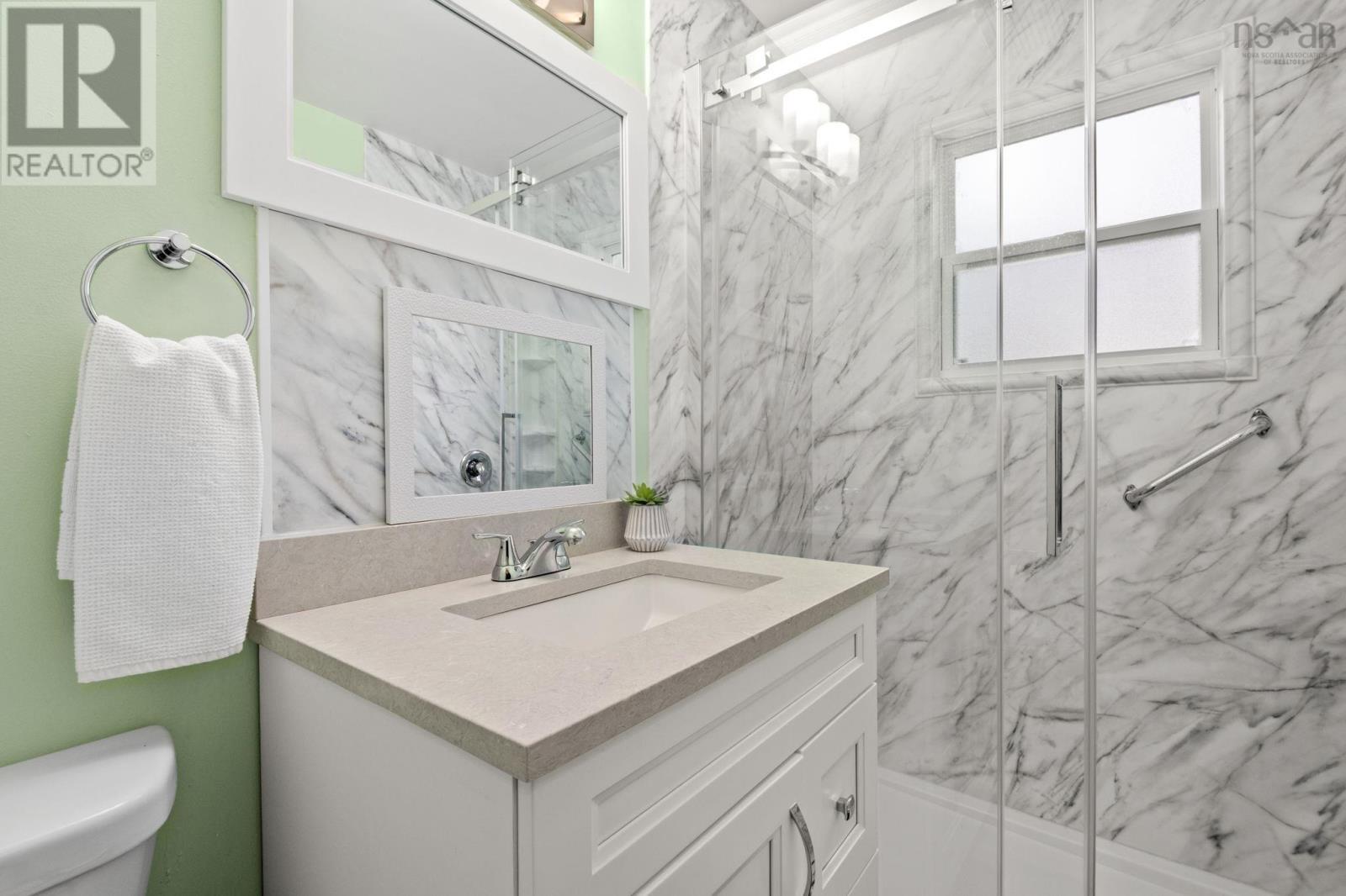 Property 16 of 27 of 1491 Crossley Court