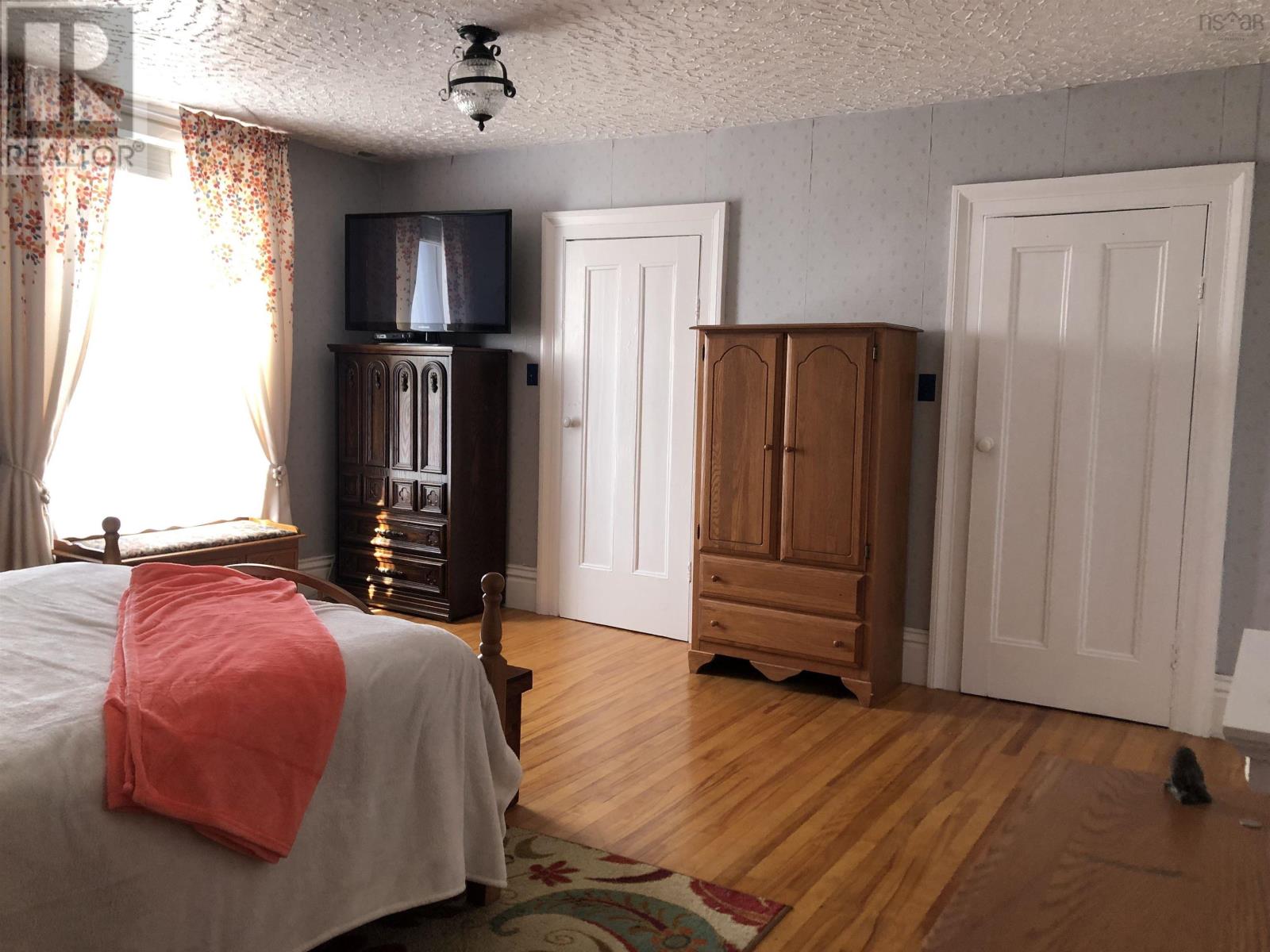 Property 33 of 47 of 30 Lovers Lane