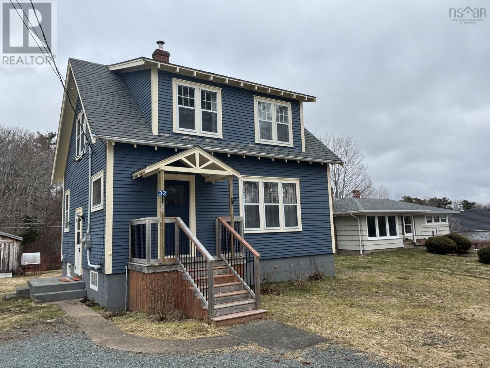 Property 31 of 35 of 32 Old Falls Road