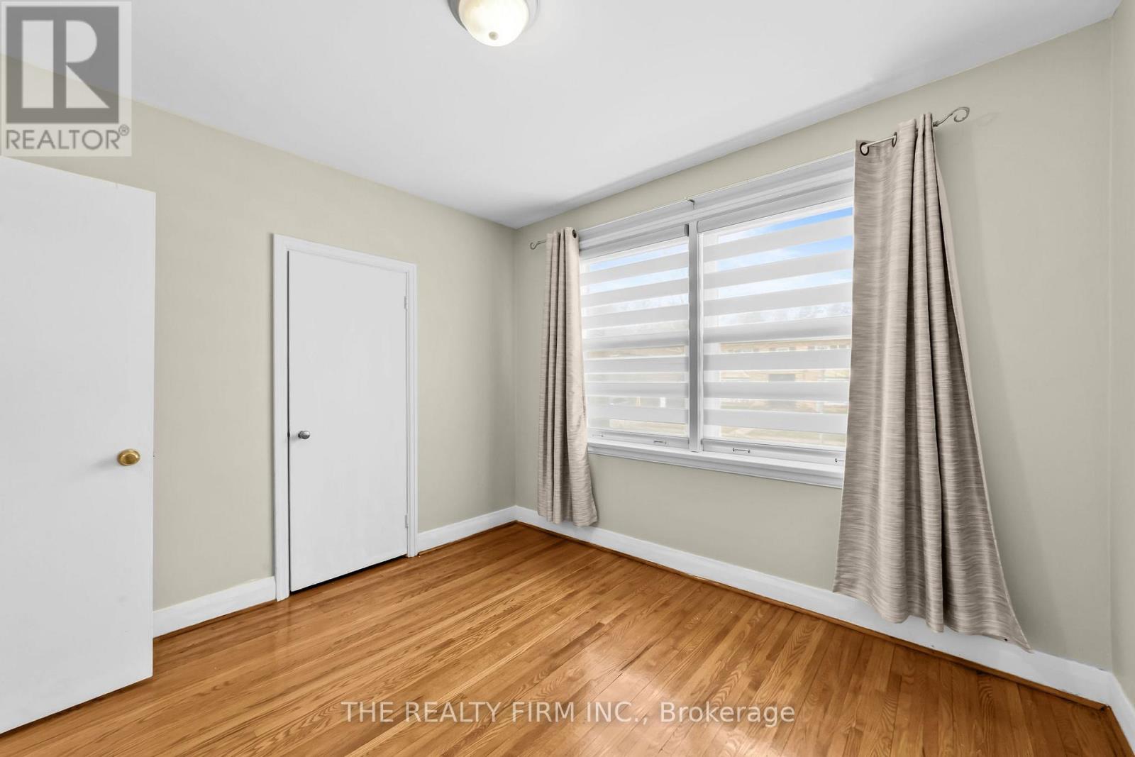 15 MAYFAIR DRIVE Property Photo