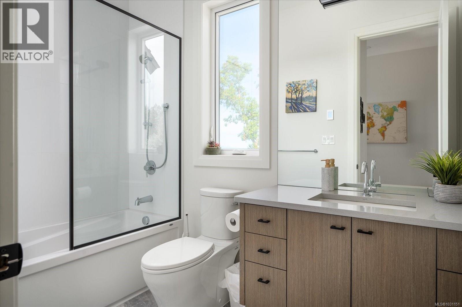 7336 High Ridge Cres, Lantzville