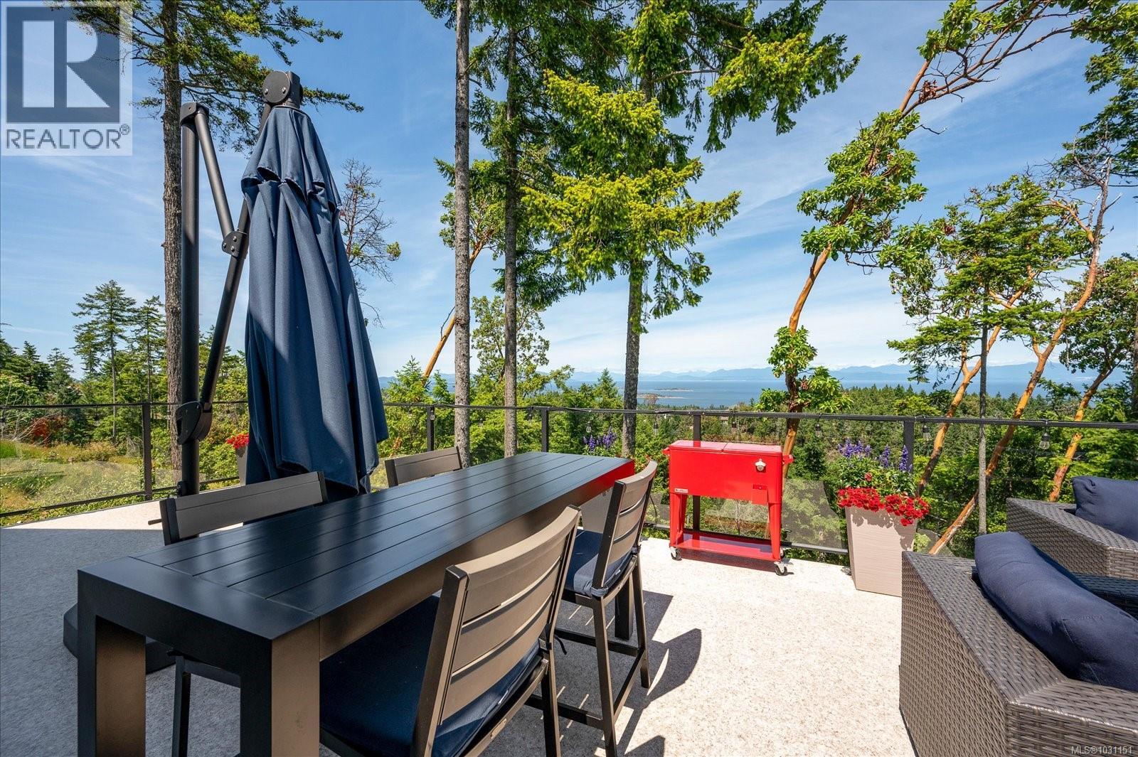 7336 High Ridge Cres, Lantzville