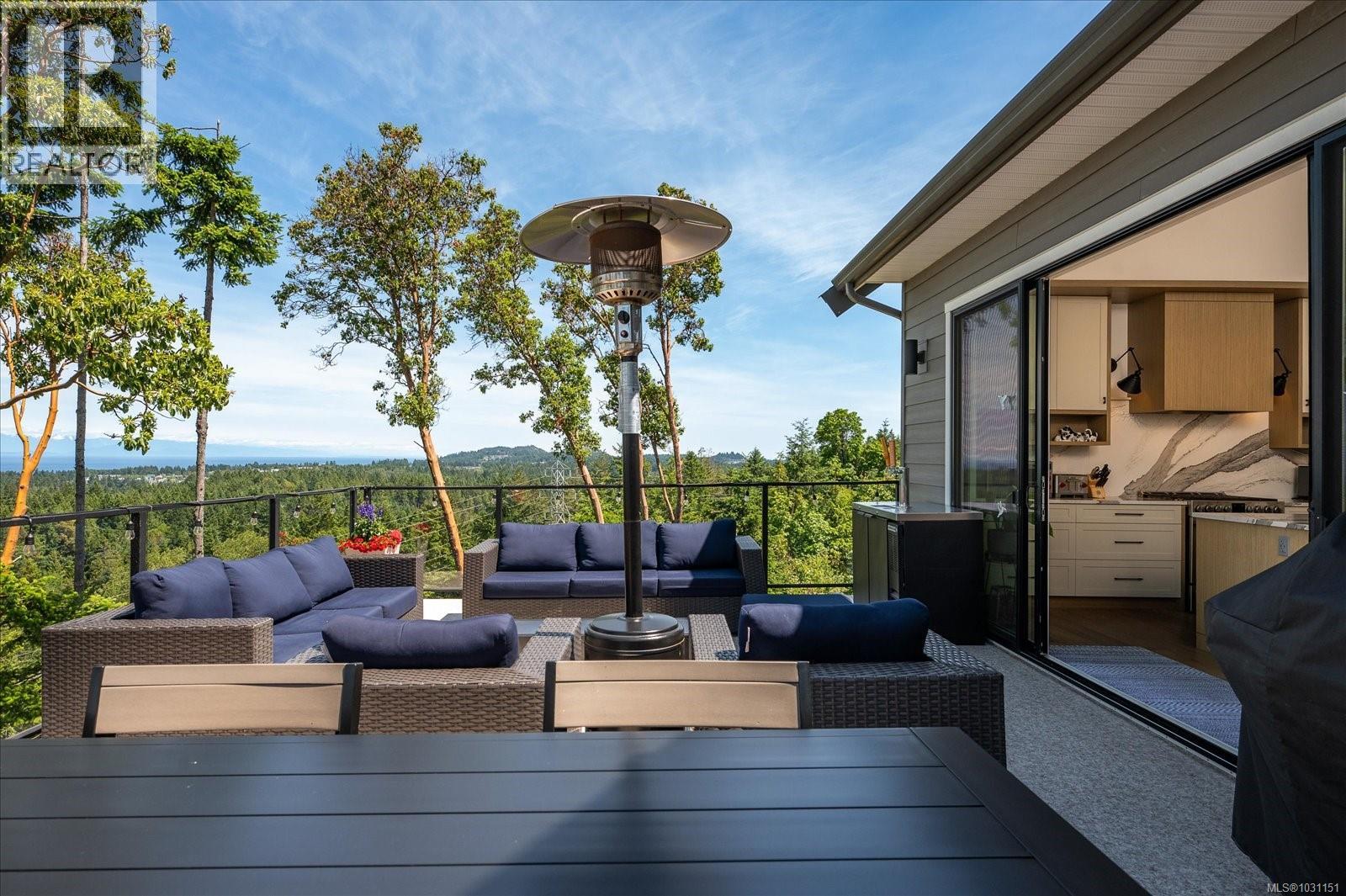 7336 High Ridge Cres, Lantzville