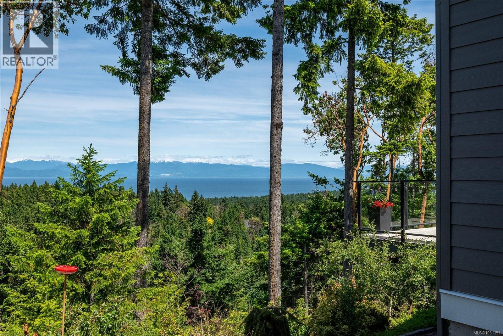 7336 High Ridge Cres, Lantzville