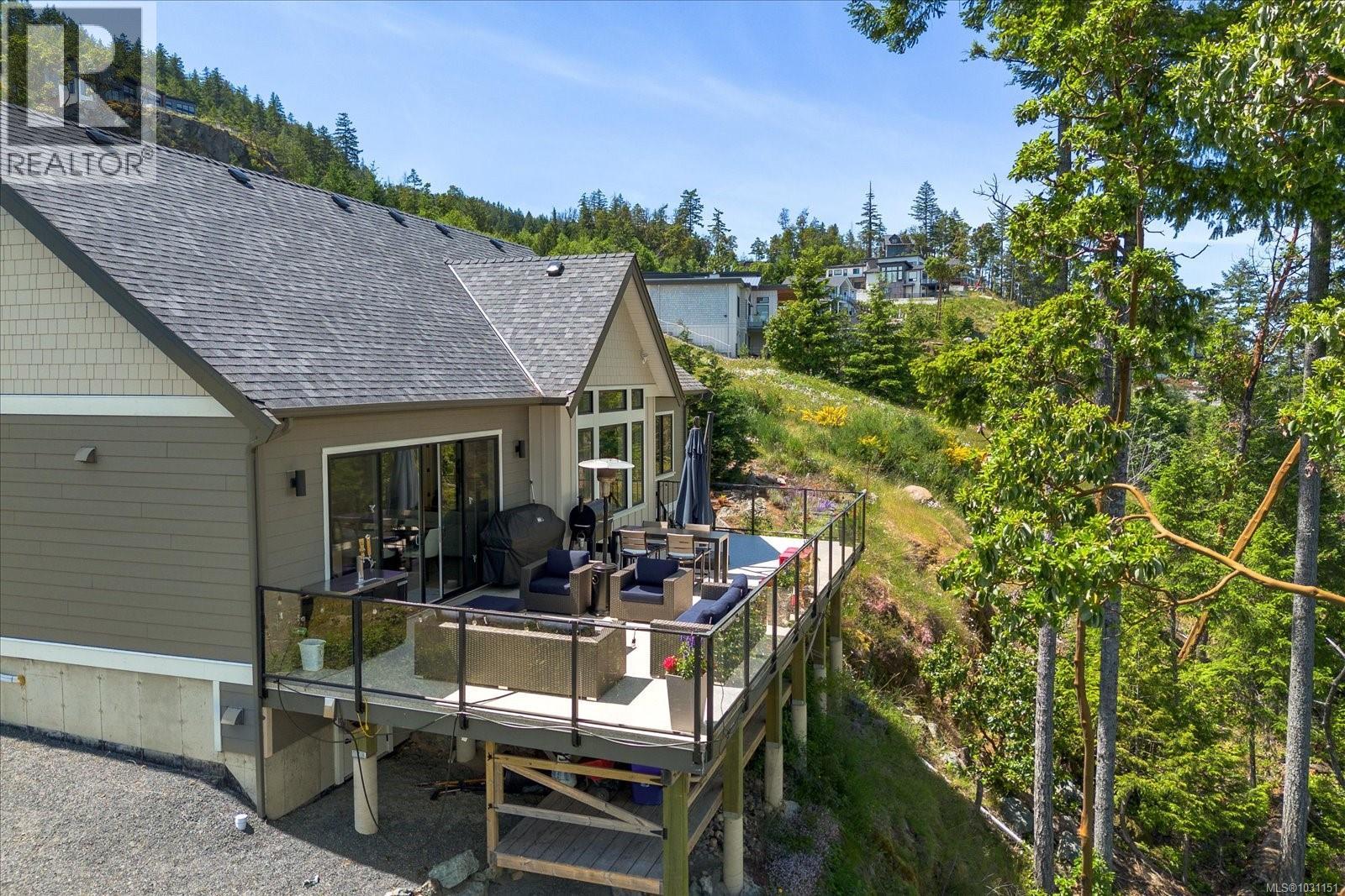 7336 High Ridge Cres, Lantzville