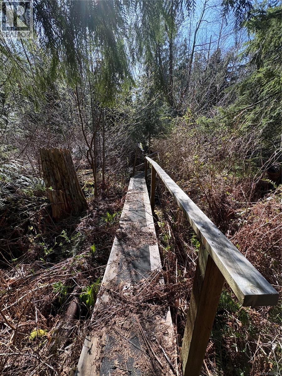 1762 Cameron Cres, Qualicum Beach