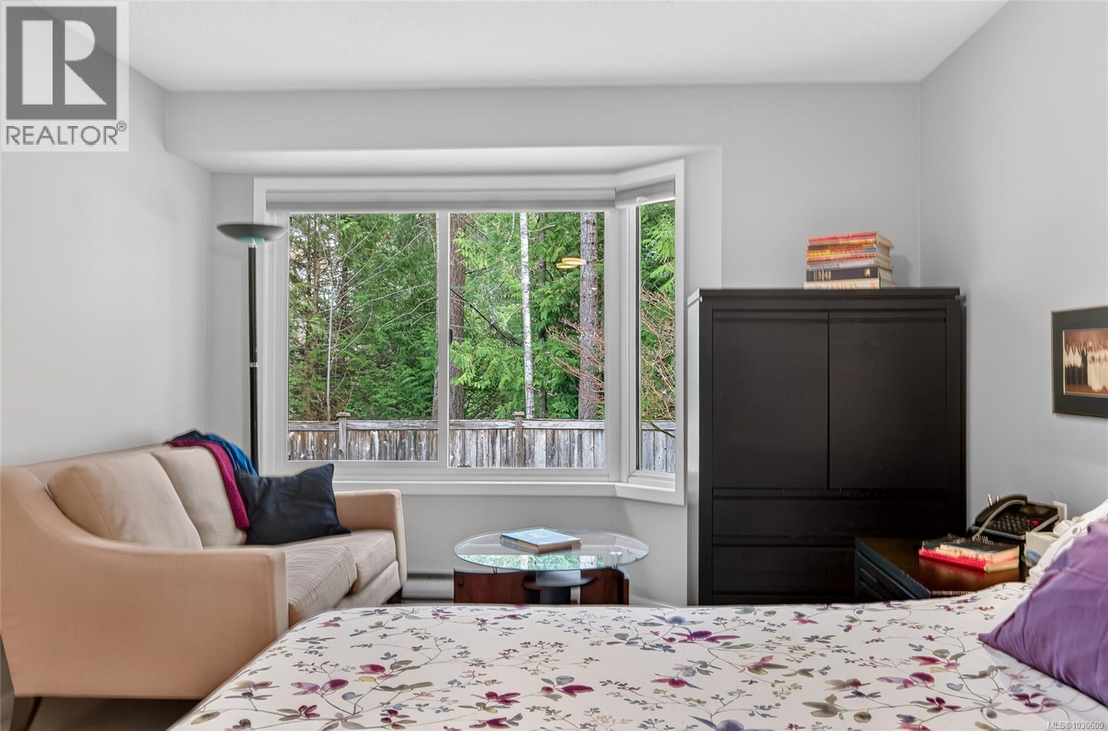 #2 885 BERWICK RD S - 27