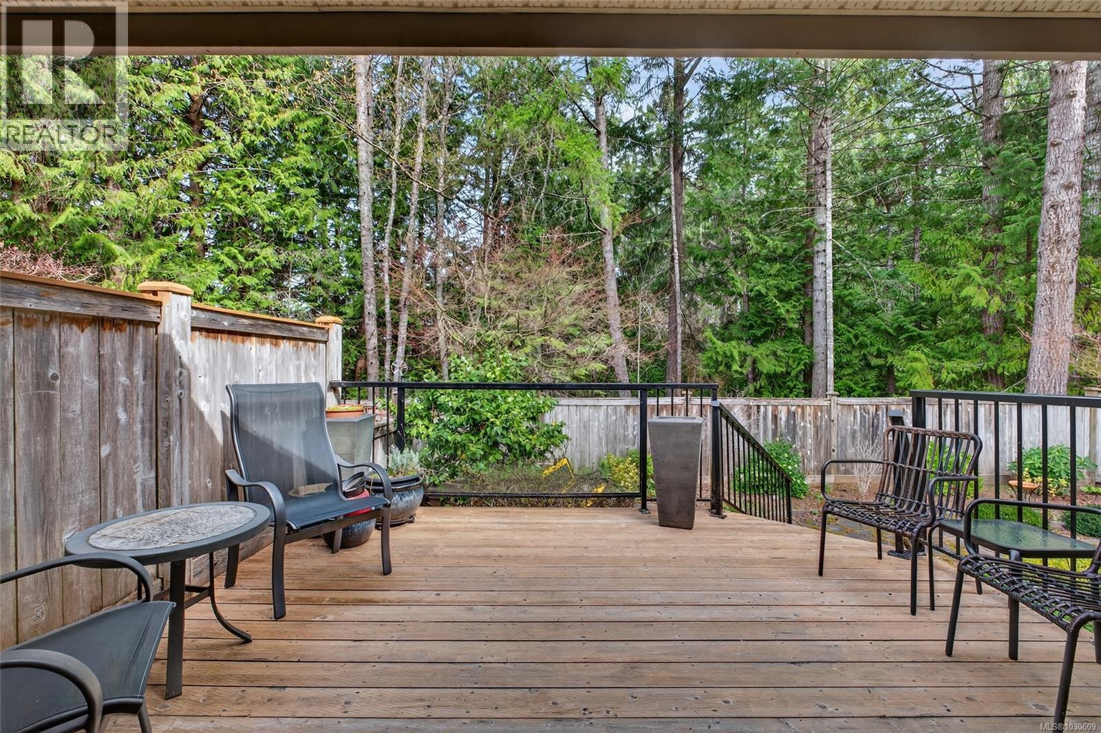 #2 885 BERWICK RD S - 41