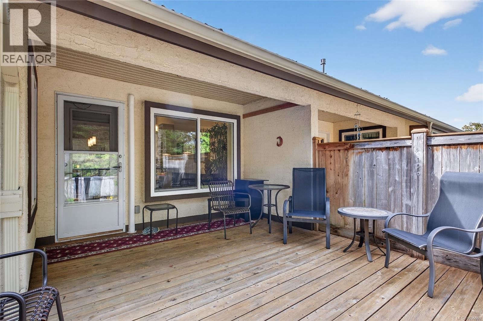 #2 885 BERWICK RD S - 42