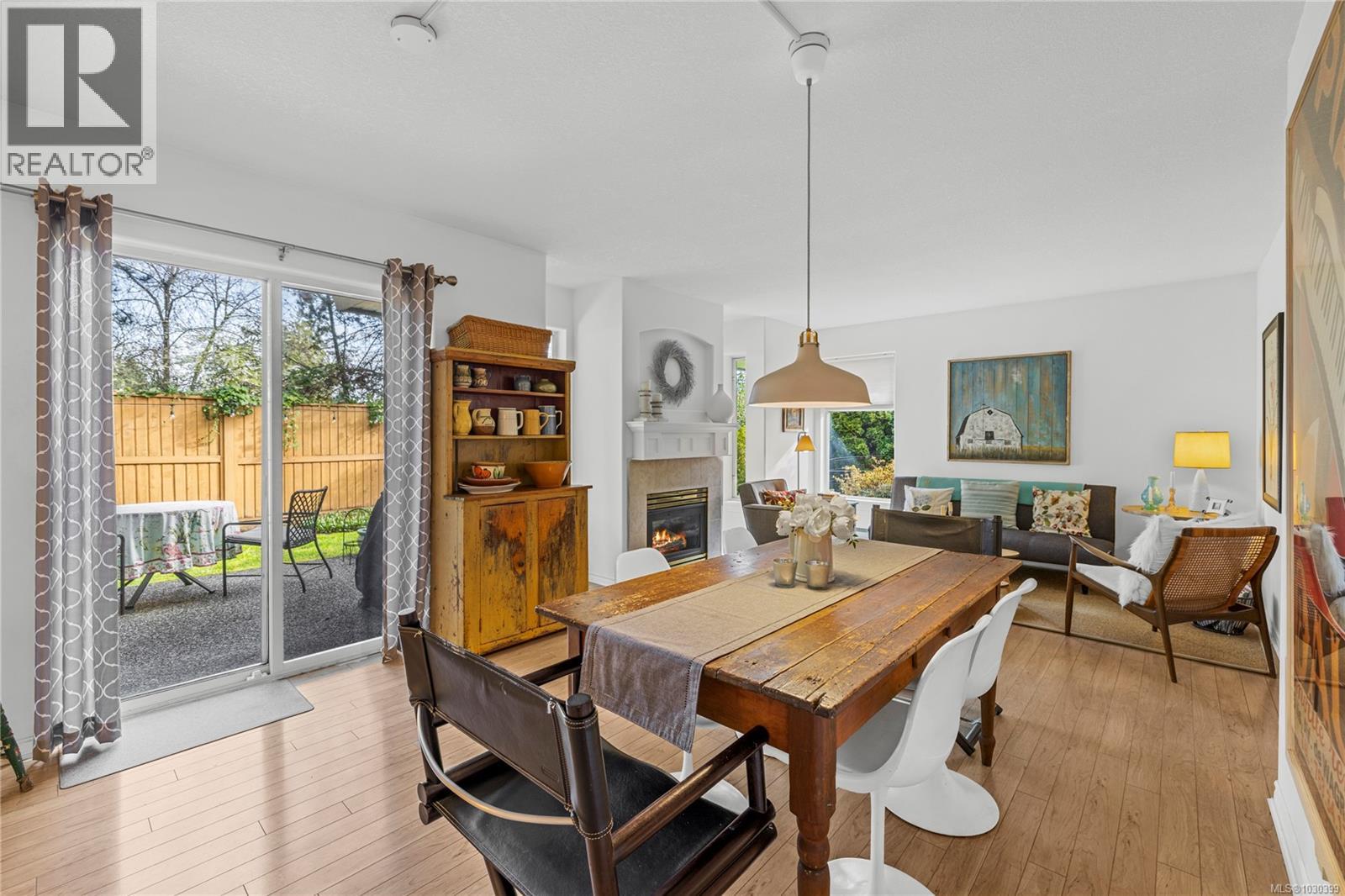 2 290 Corfield St S, Parksville