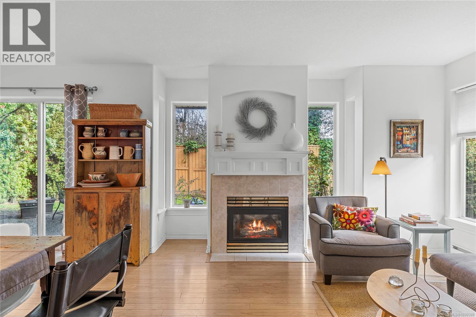 2 290 Corfield St S, Parksville