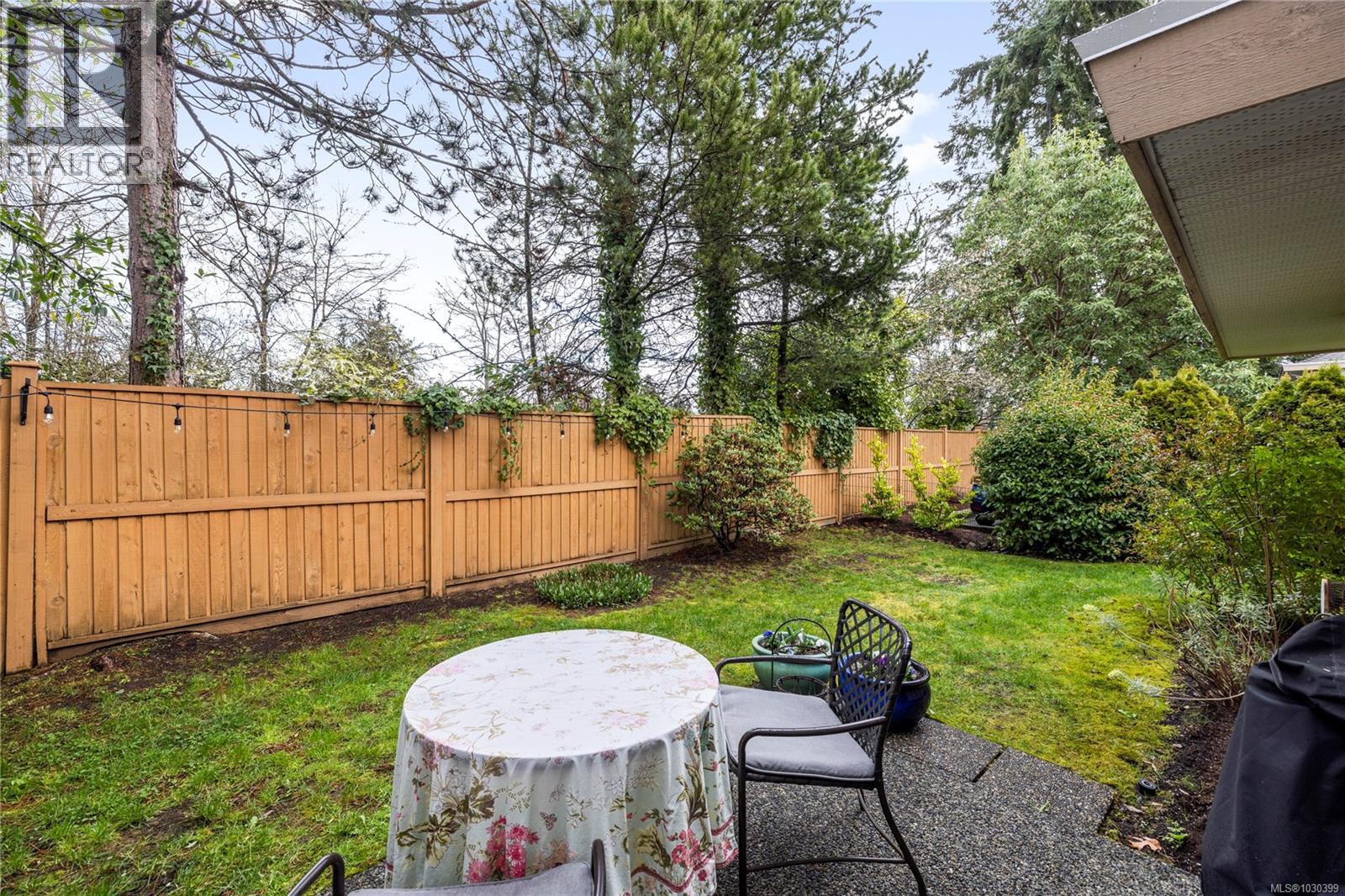 #2 290 Corfield St S - 37