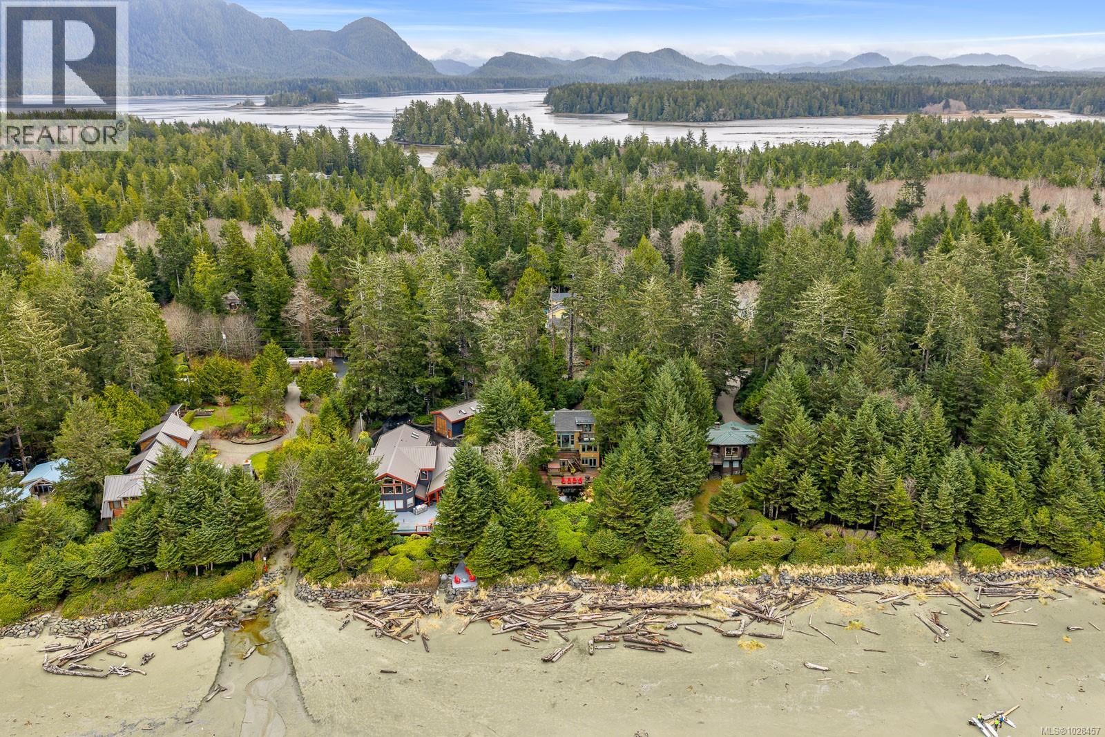 1257 Lynn Rd, Tofino