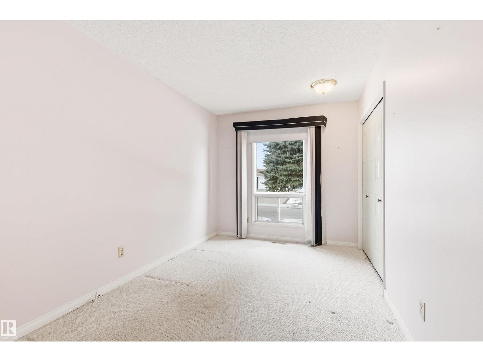 16303 111 ST NW, Edmonton