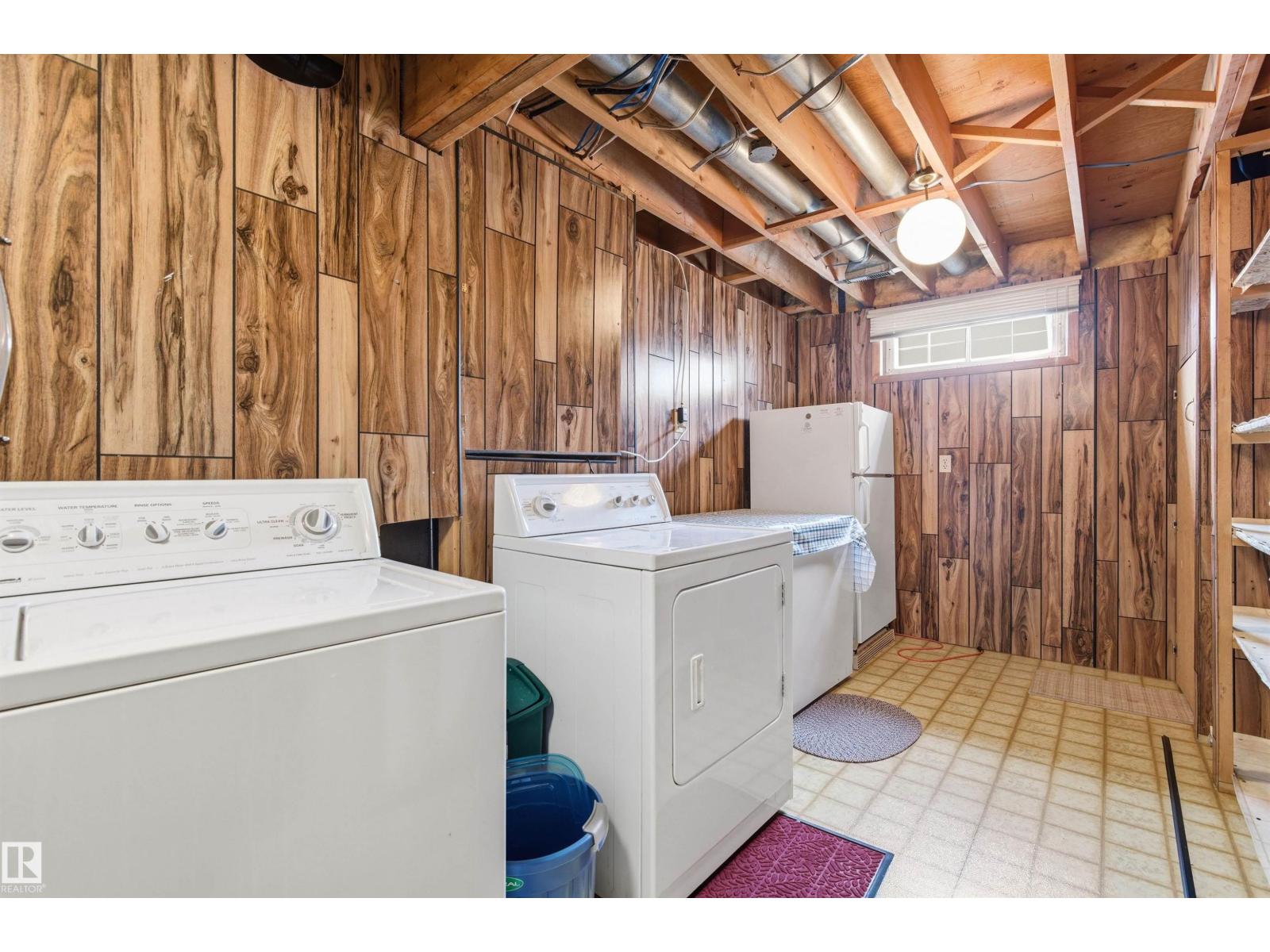 16303 111 ST NW, Edmonton