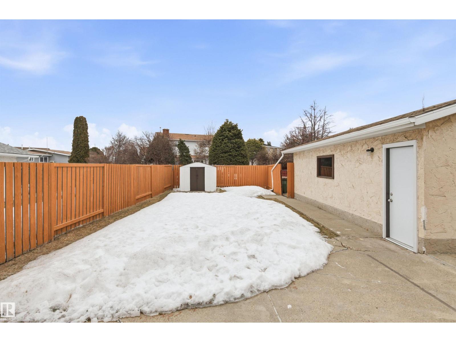 16303 111 ST NW, Edmonton