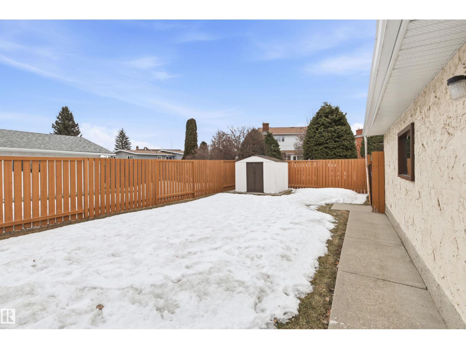 16303 111 ST NW, Edmonton