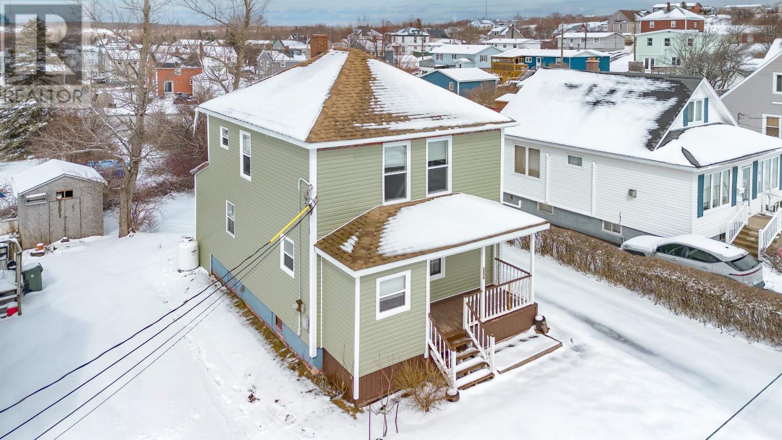 Property 2 of 31 of 133 Broadway