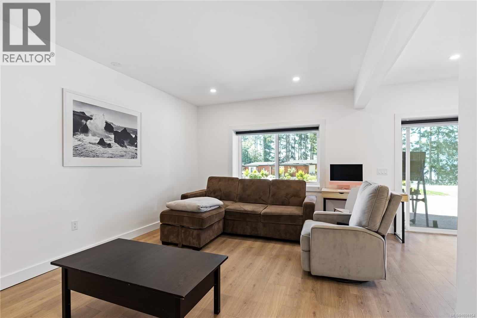 7477 Cottage Way, Lake Cowichan