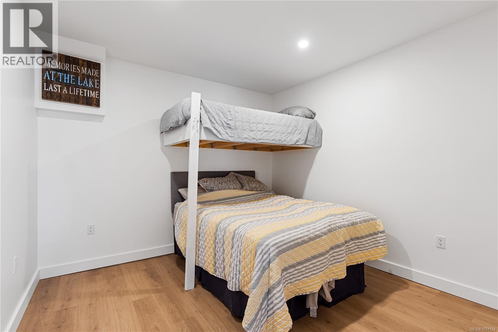 7477 Cottage Way, Lake Cowichan