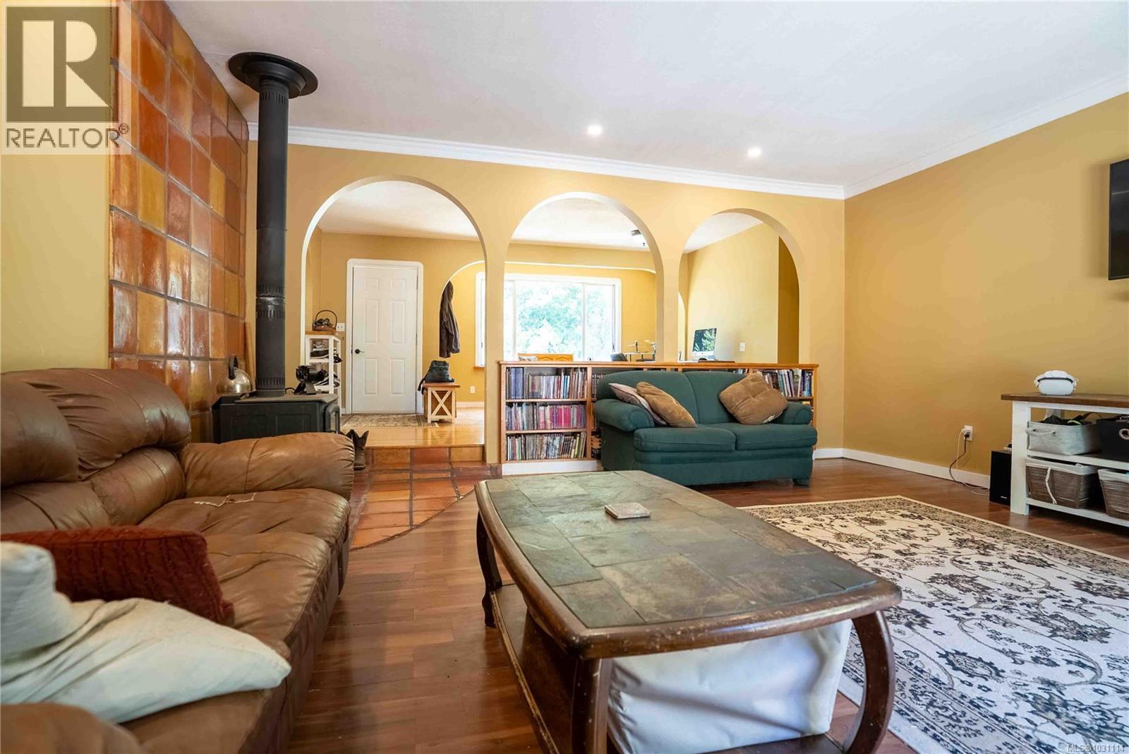 4591 HOWIE RD N - 12