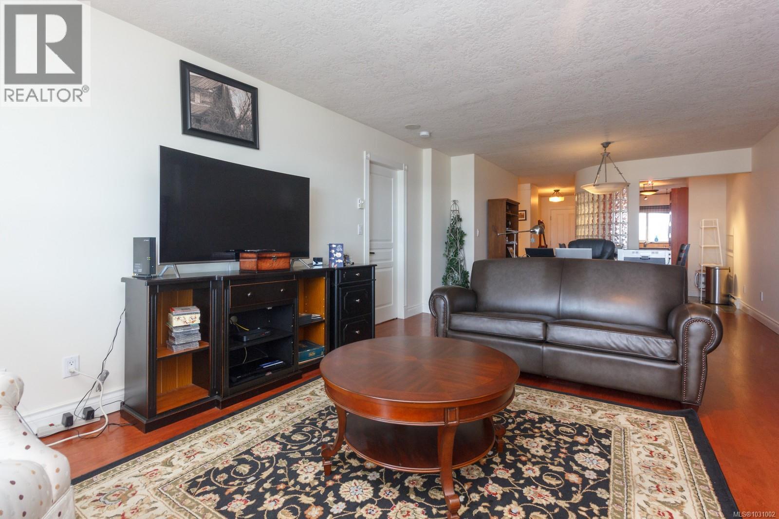 502 75 Songhees Road, Victoria