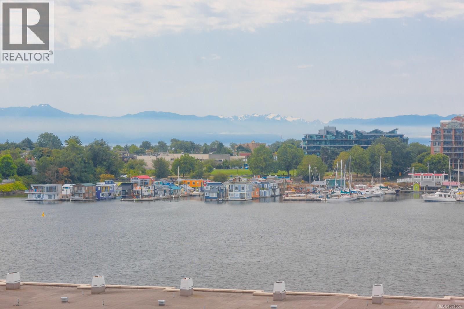 502 75 Songhees Road, Victoria