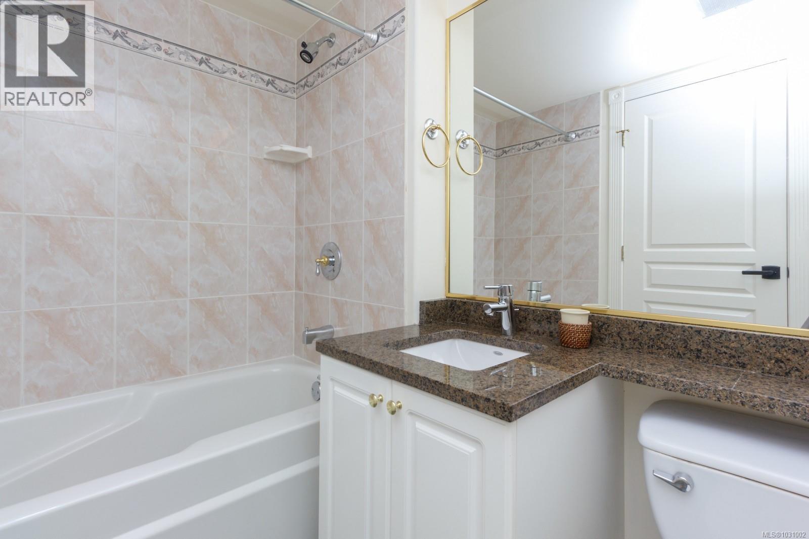 502 75 Songhees Road, Victoria