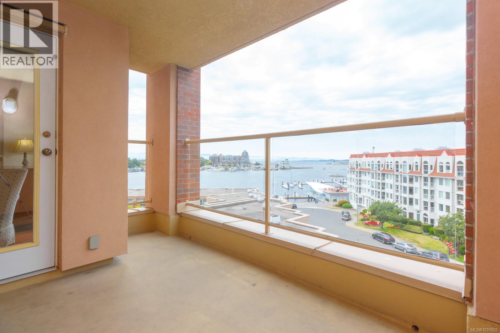 502 75 Songhees Road, Victoria