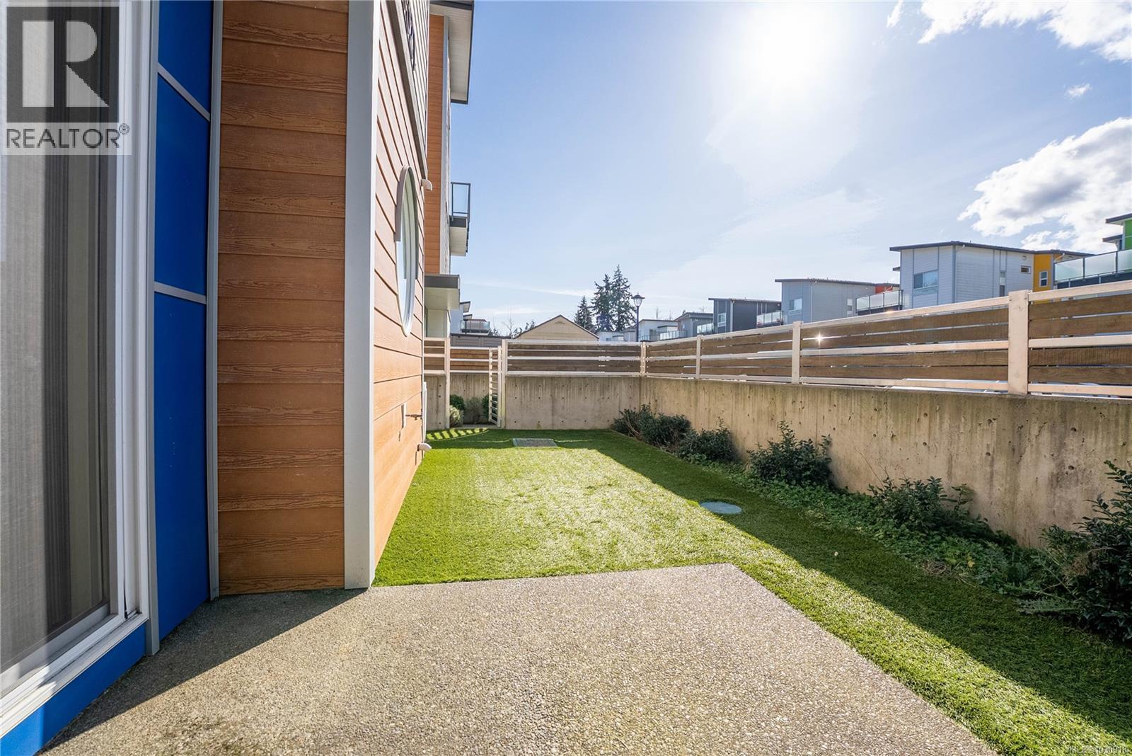 101 3321 Radiant Way, Langford