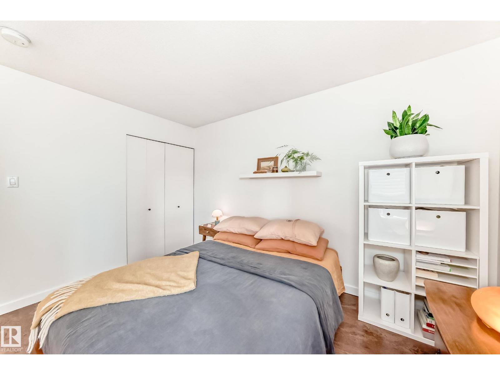 
          314 10148 118 Street NW
            <br/>
            <span>Edmonton</span>
            , 
            <span>AB</span>
             <span>T5K1Y4</span>
         - Photo 12