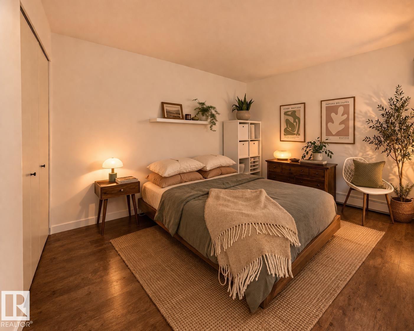 
          314 10148 118 Street NW
            <br/>
            <span>Edmonton</span>
            , 
            <span>AB</span>
             <span>T5K1Y4</span>
        