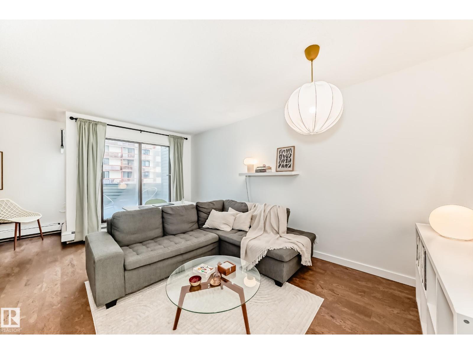 
          314 10148 118 Street NW
            <br/>
            <span>Edmonton</span>
            , 
            <span>AB</span>
             <span>T5K1Y4</span>
         - Photo 7