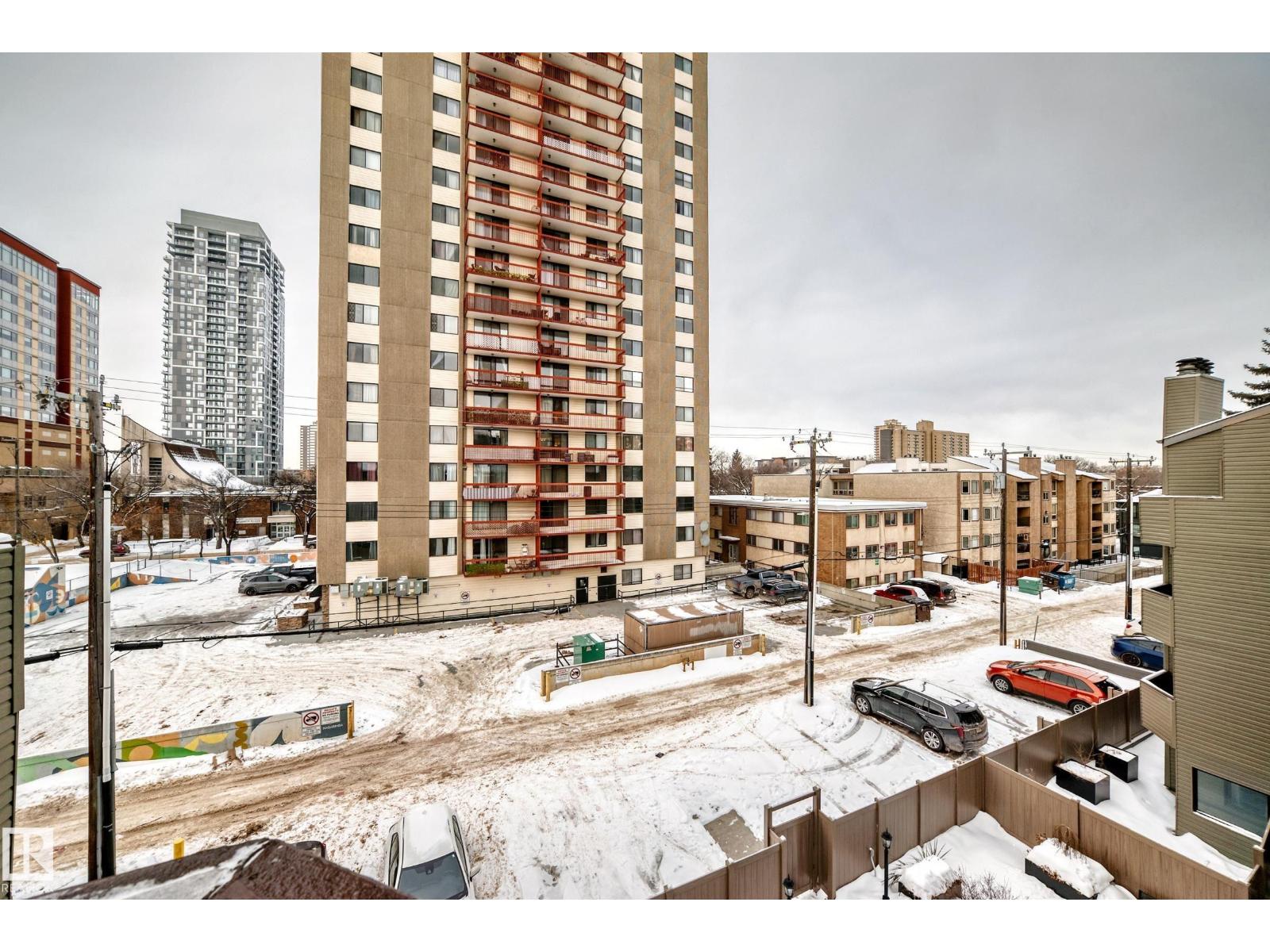 
          314 10148 118 Street NW
            <br/>
            <span>Edmonton</span>
            , 
            <span>AB</span>
             <span>T5K1Y4</span>
         - Photo 21