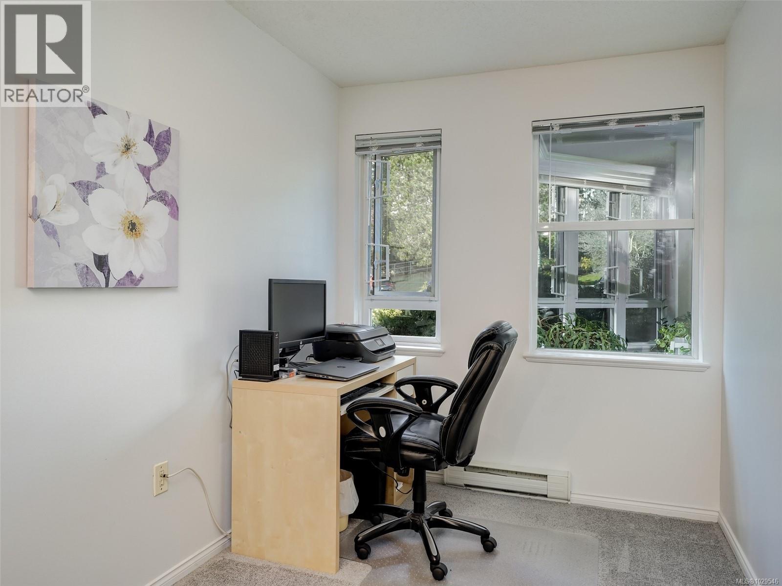 #201 1521 CHURCH AVE - 13