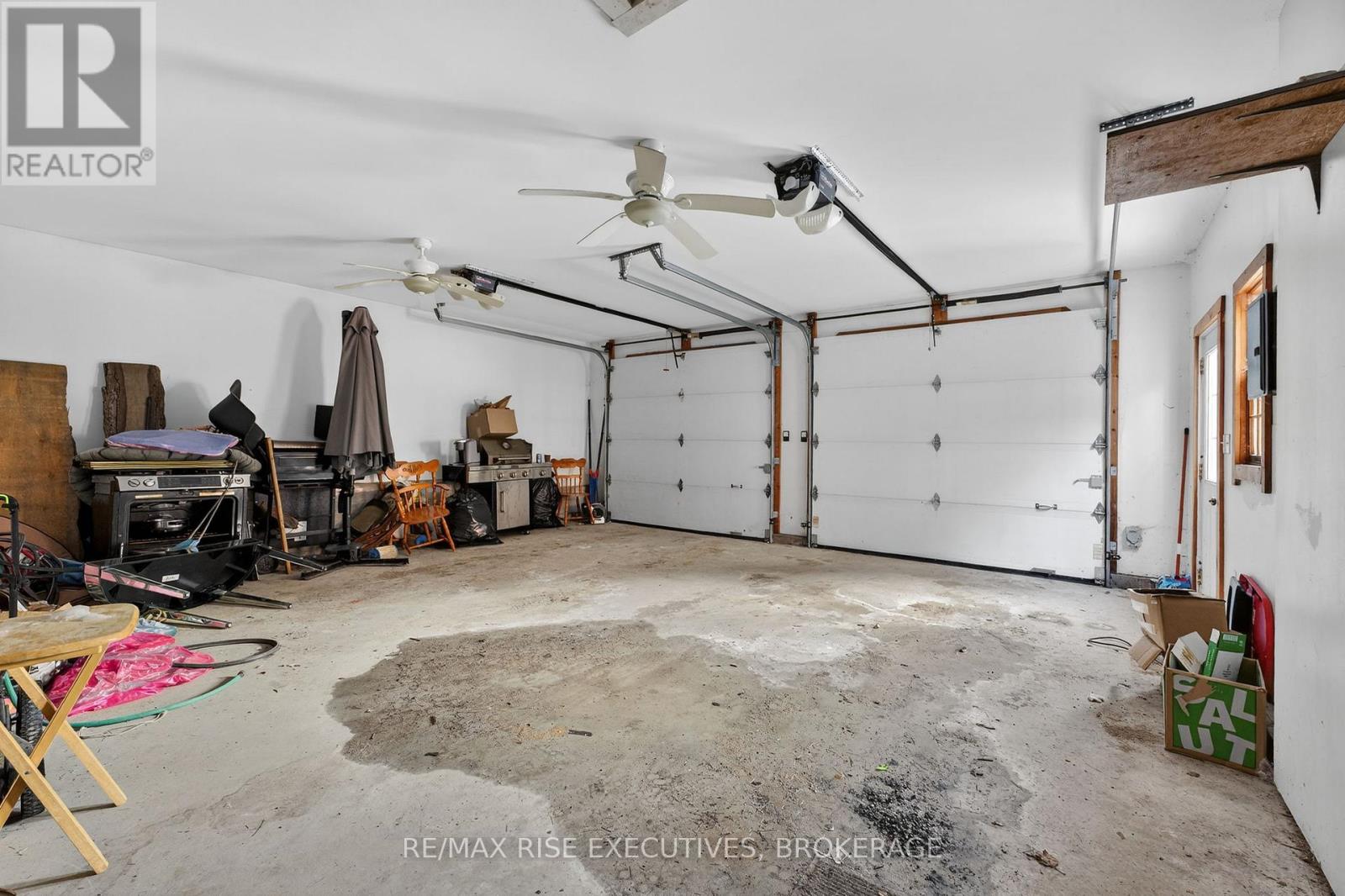 1093B TWO LOON LANE - 23