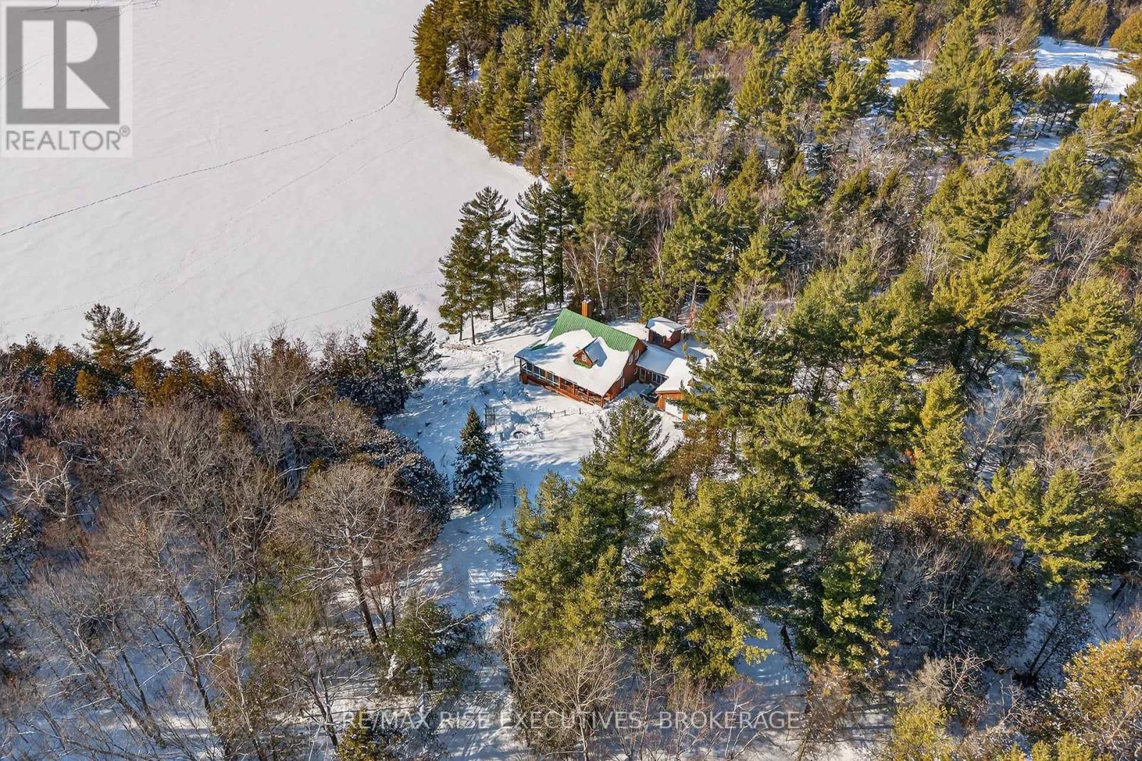 1093B TWO LOON LANE - 36