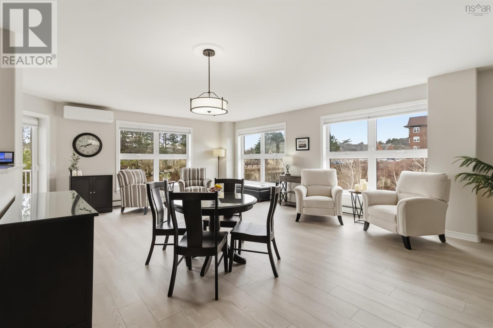 Property 10 of 37 of 401 89 Waterfront Drive