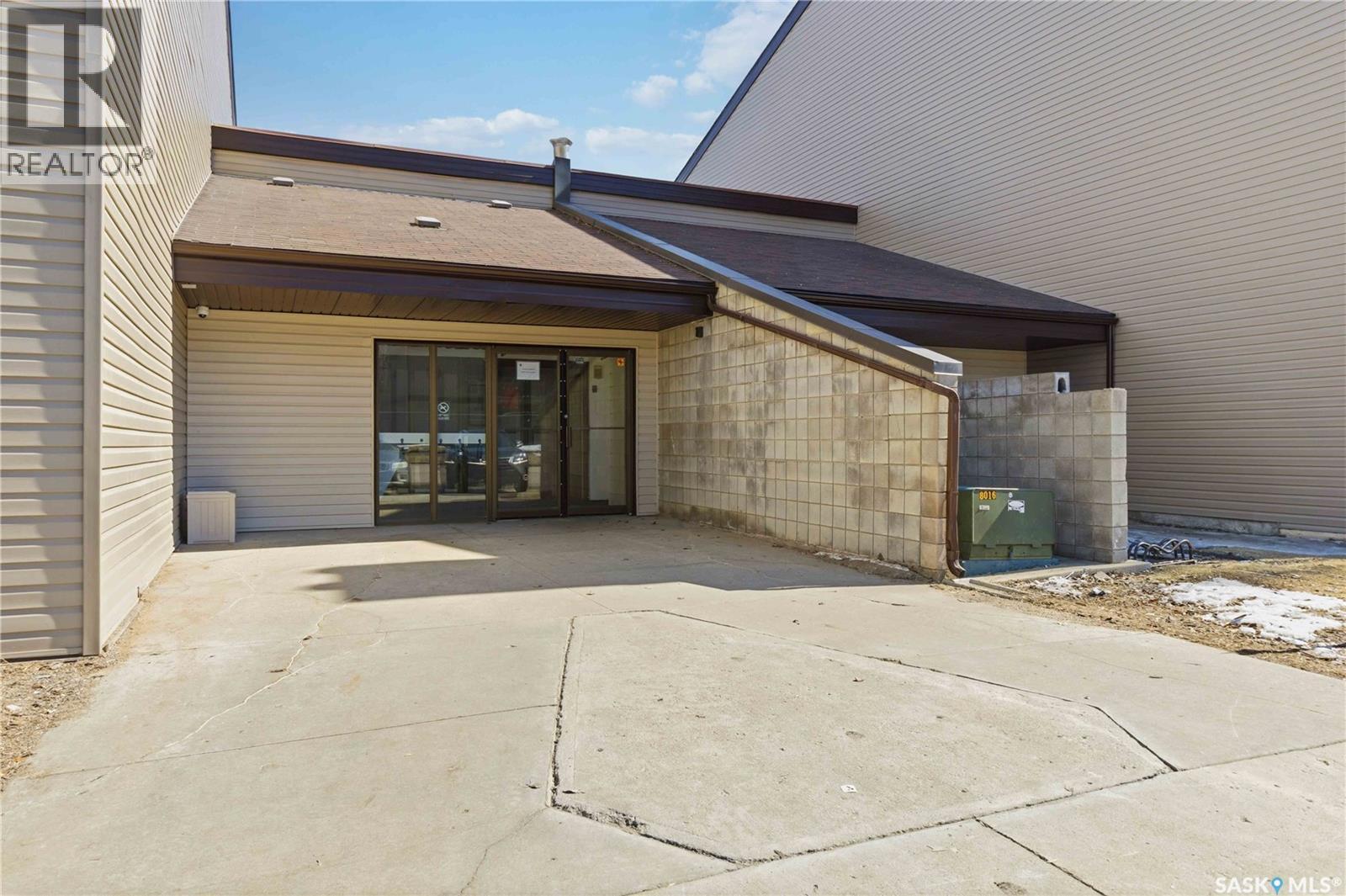 Single Family House Low rise for Sale in B  th STREET E Saskatoon 