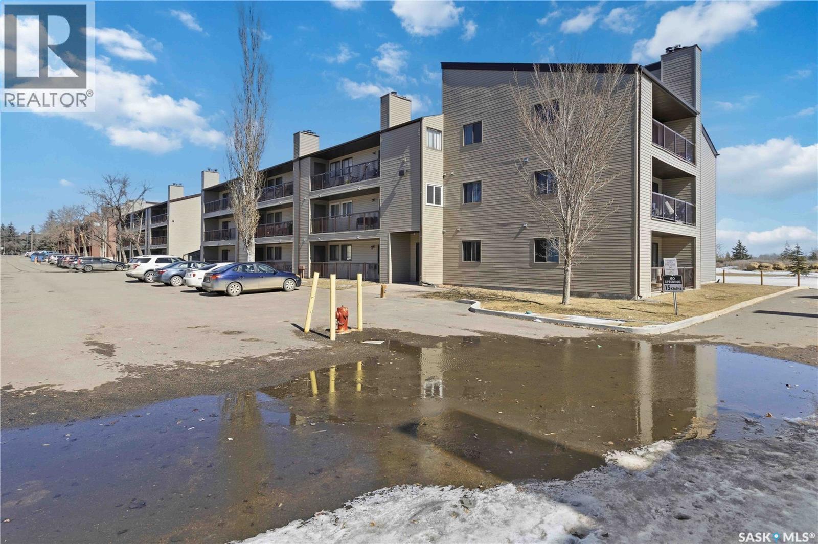 Single Family House Low rise for Sale in B  th STREET E Saskatoon 