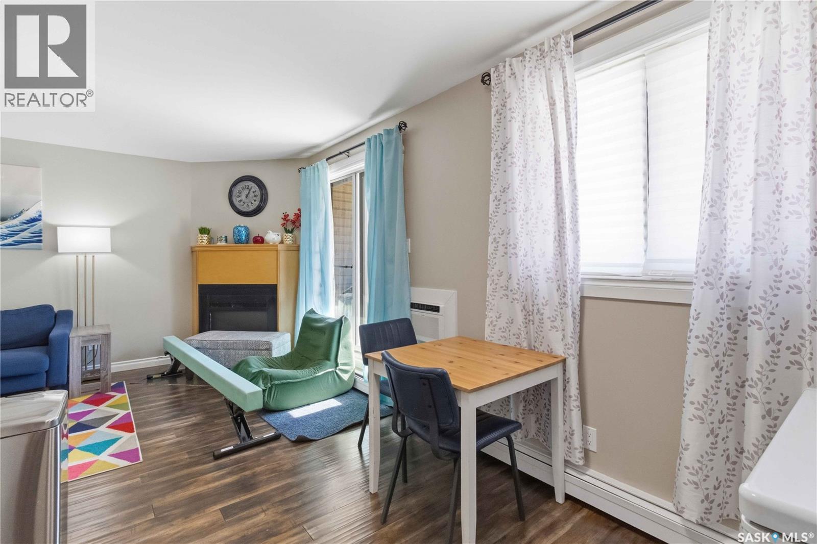 Single Family House Low rise for Sale in B  th STREET E Saskatoon 