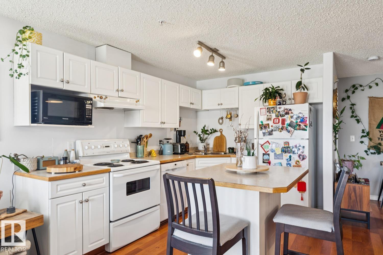 #419 10535 122 ST NW, Edmonton