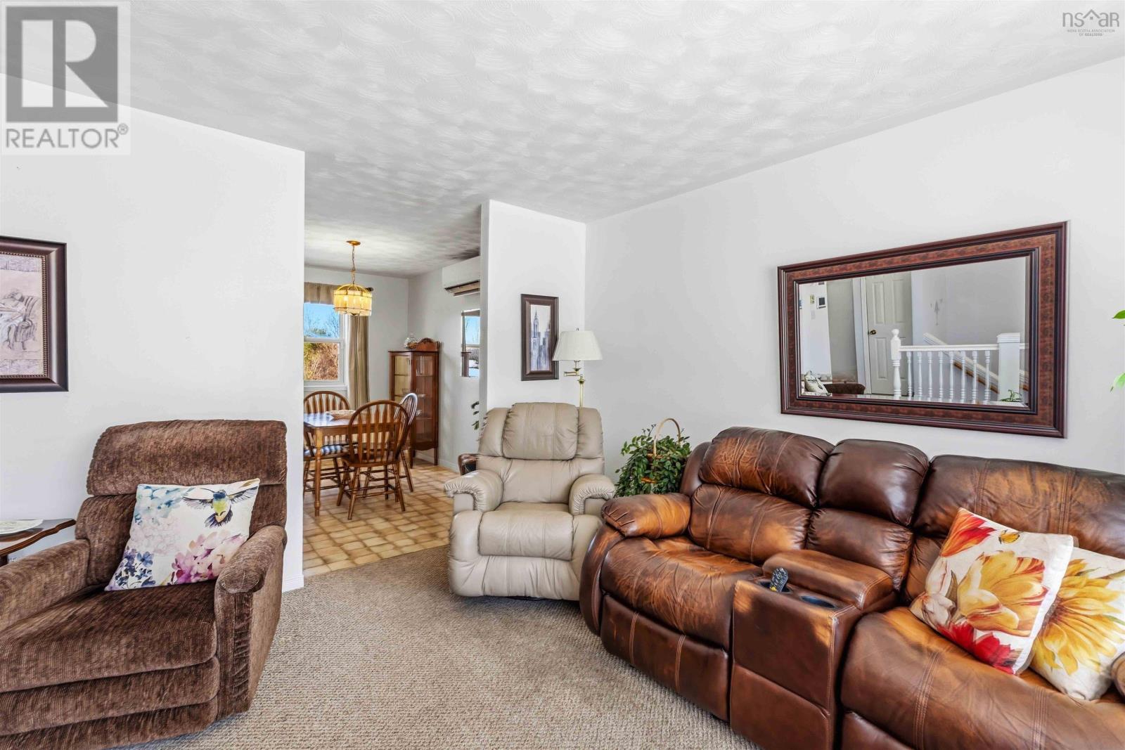 Property 20 of 47 of 15 Sherry Avenue