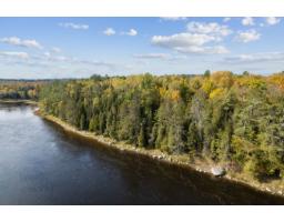 255 Ch. East-range, L Isle Aux Allumettes, QC J0X1M0 Photo 14