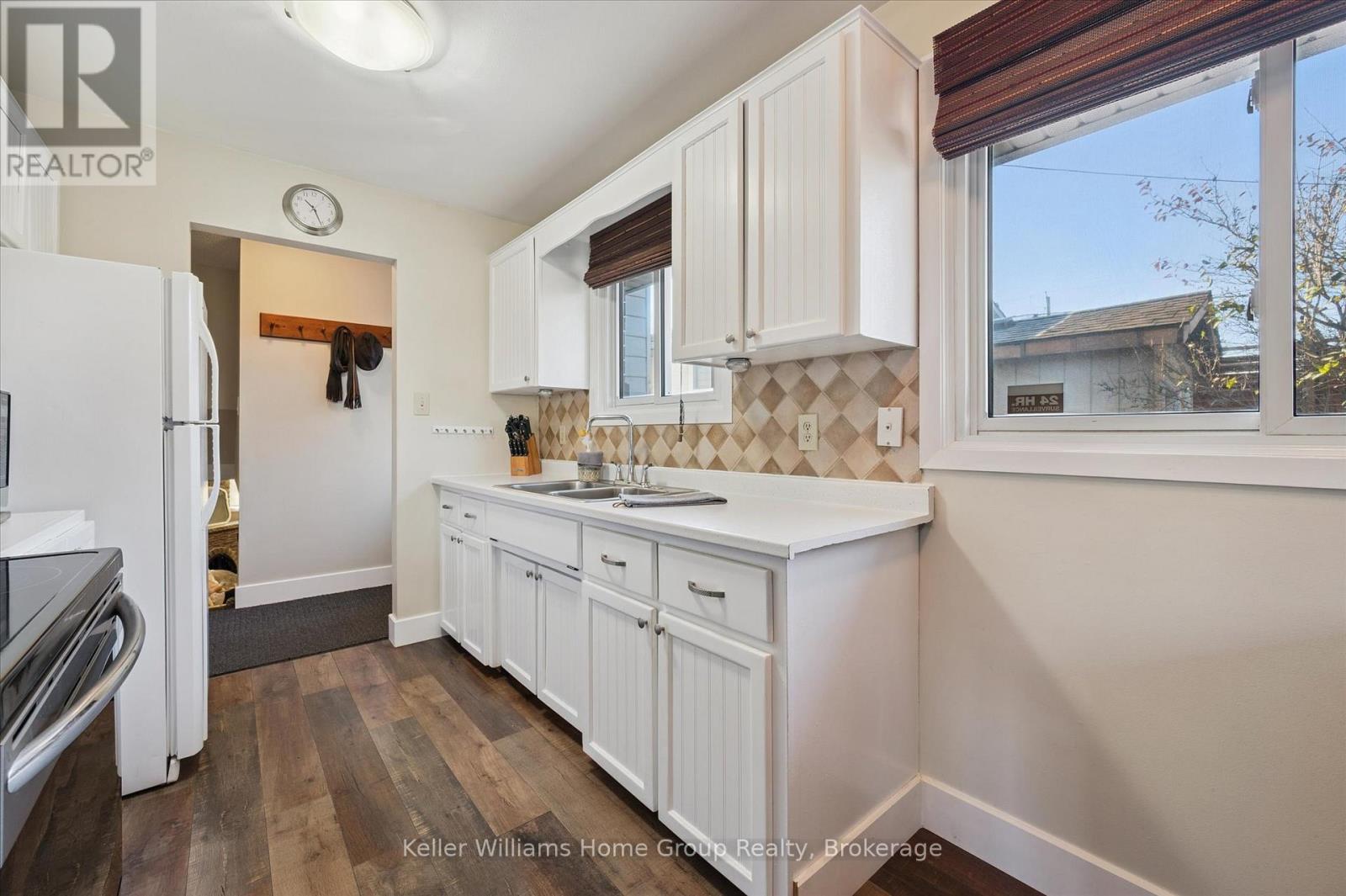 1 ISLINGTON AVENUE - 13