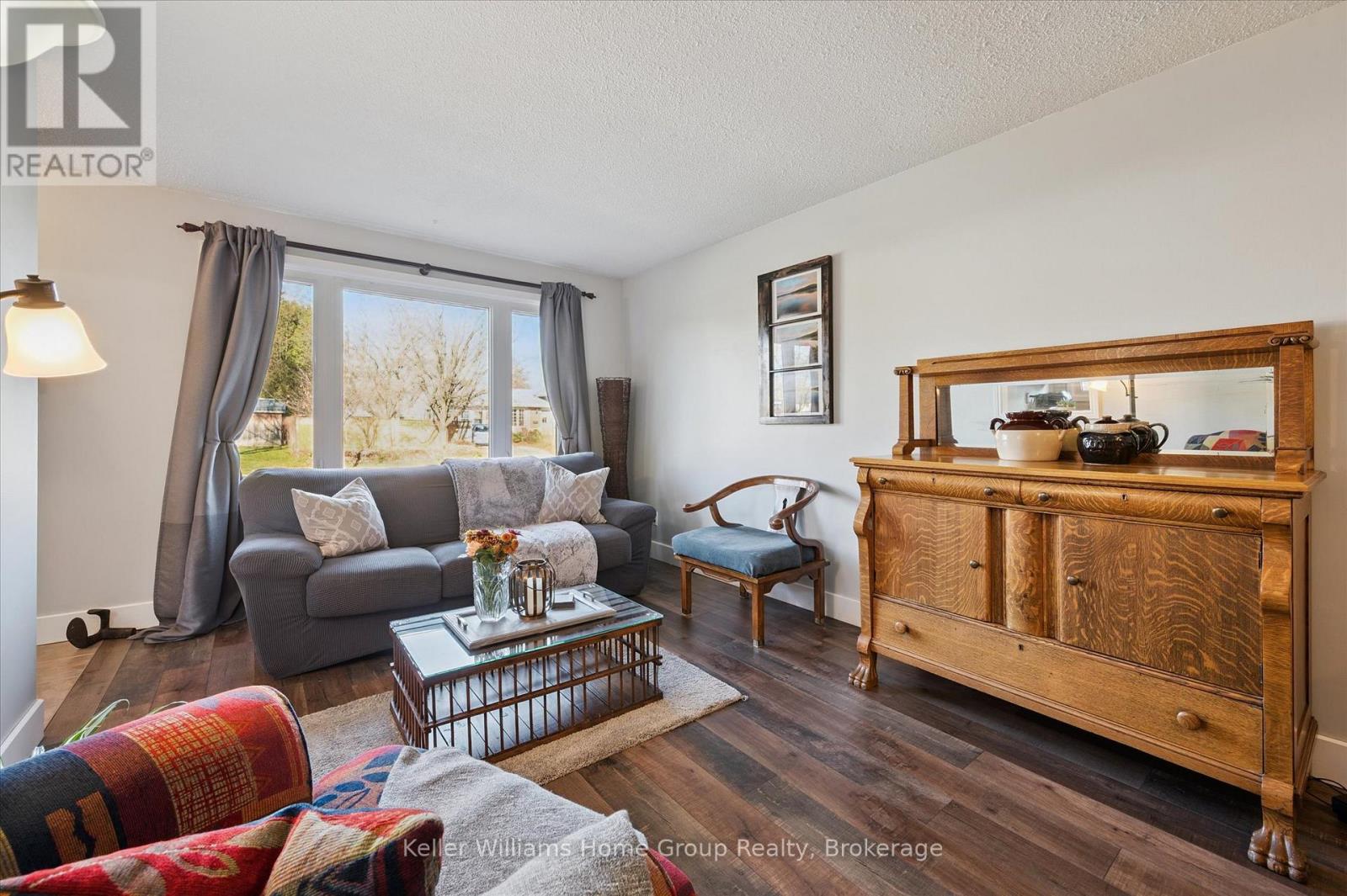 1 ISLINGTON AVENUE - 7