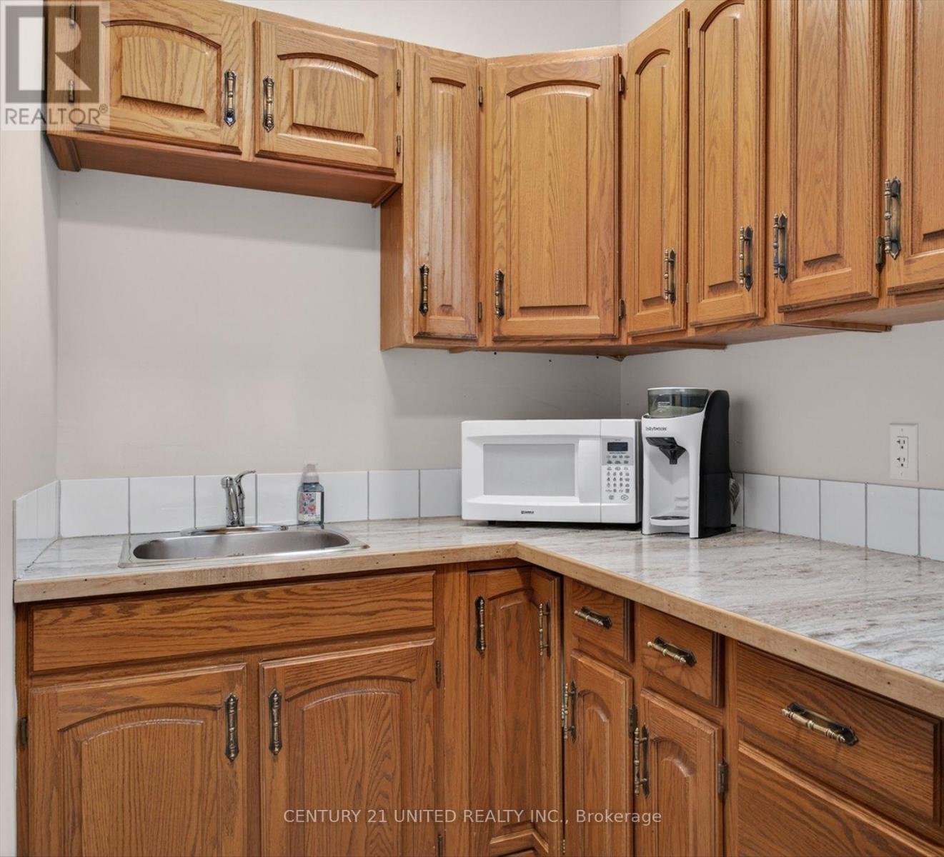 59 KAWARTHA HTS BOULEVARD — photo 24